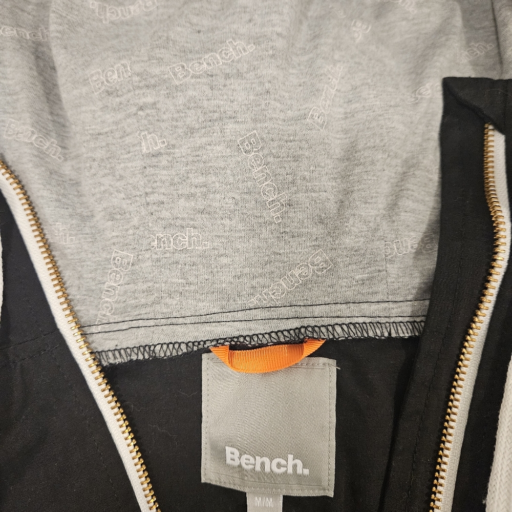 Bench Jacket - Picture 4 of 6